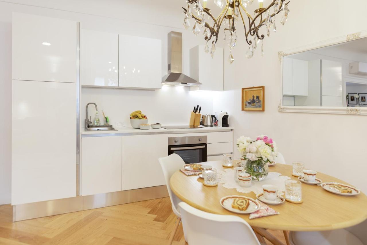 Stylish Apartment In Historical Center 卢布尔雅那 外观 照片